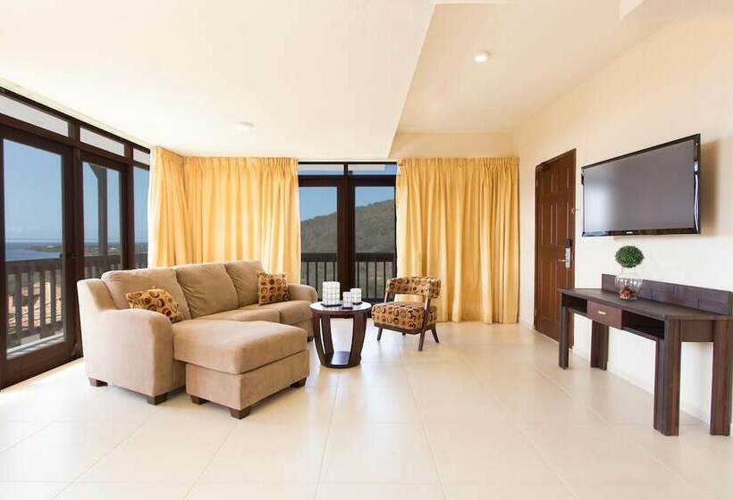 Полулюкс, Punta West Bed & Breakfast