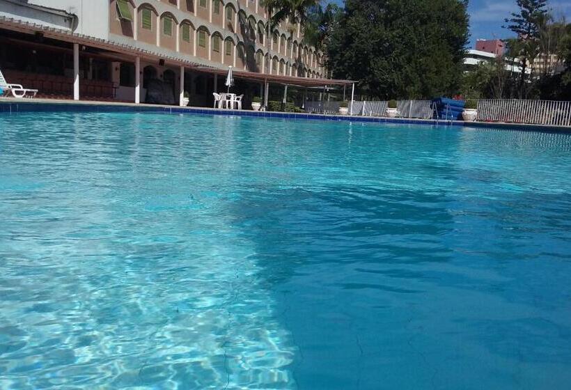 Четырехместный Номер Стандарт, Flat Cavalinho Branco   Vista Do Lago E Piscina Aquecida