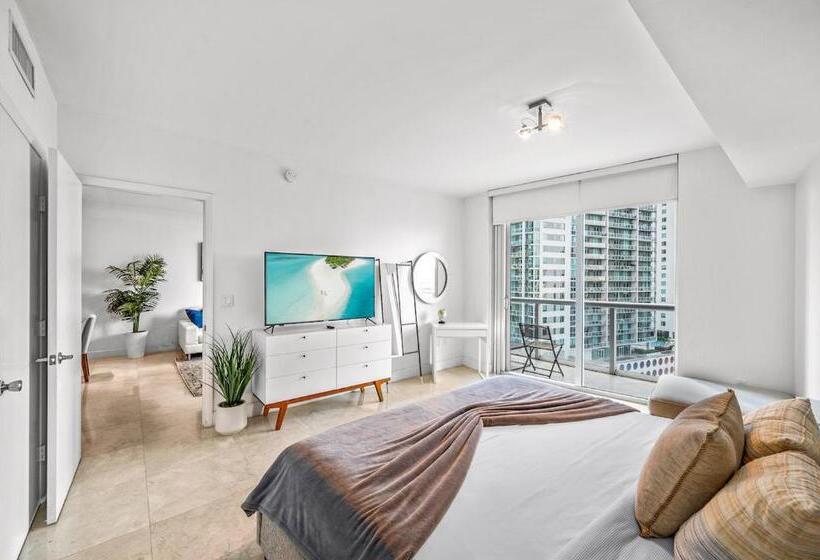 דירה בת חדר שינה 1 עם מרפסת, Icon Brickell Luxury Residence