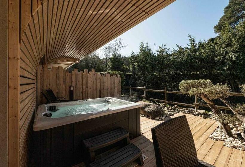 월풀욕조 주니어 스위트, Le Parc  La Table De Franck Putelat