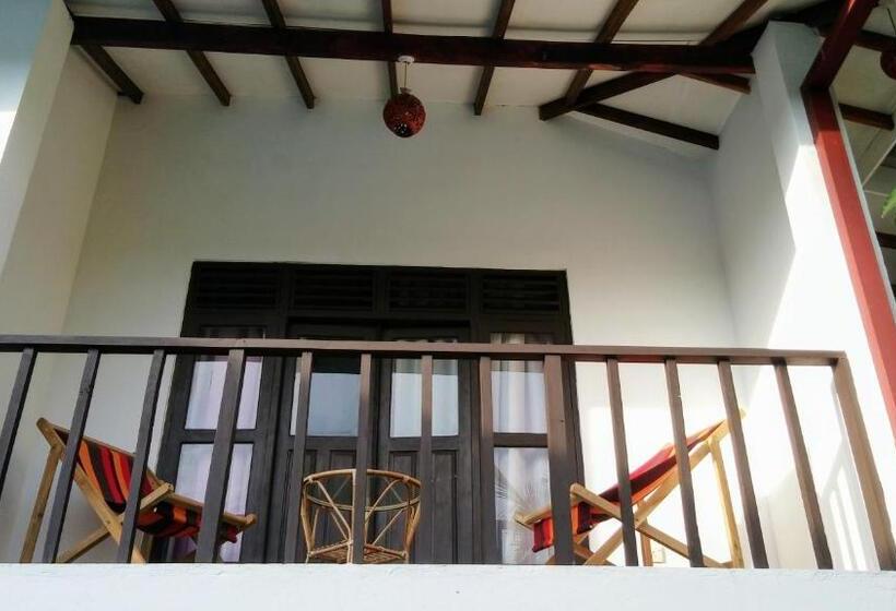 اتاق لوکس, Villa Tangalle Lagoon