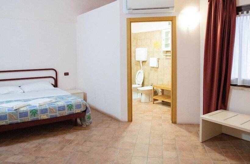スタンダード４人部屋, Palazzo Meraviglia Albergo Diffuso