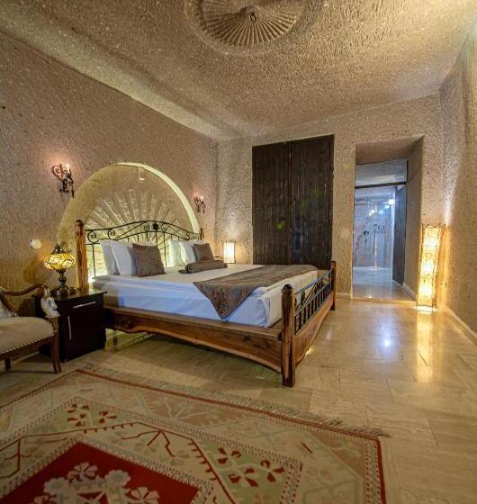 豪华套房, Roma Cave Suite