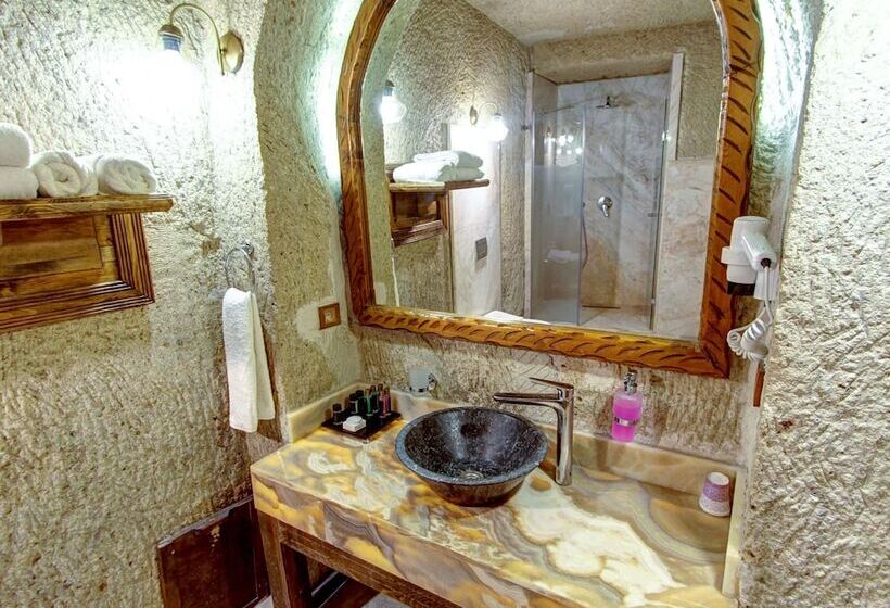 豪华套房, Roma Cave Suite