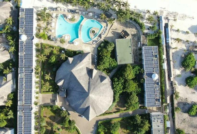 اتاق لوکس با چشم‌انداز دریا, Twiga Beach Resort