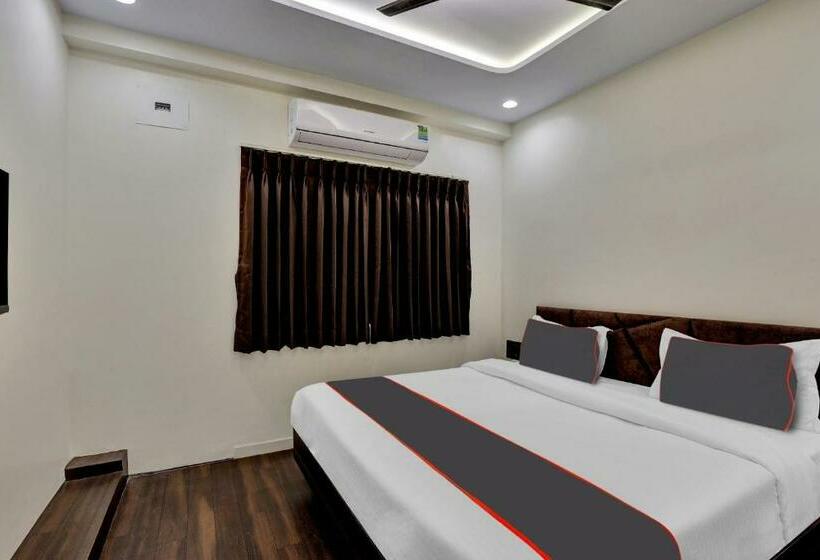 اتاق استاندارد, Fabhotel Raviraj Capital