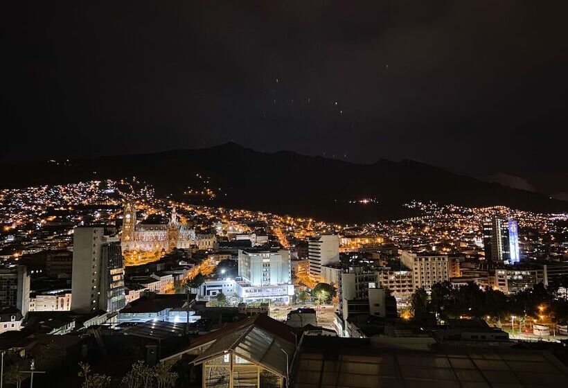Семейный Номер, Hostal La Terraza