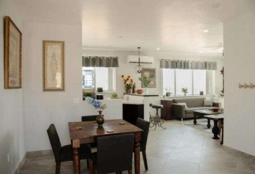 デラックスジュニアスイート, Capitan Boutique Resort