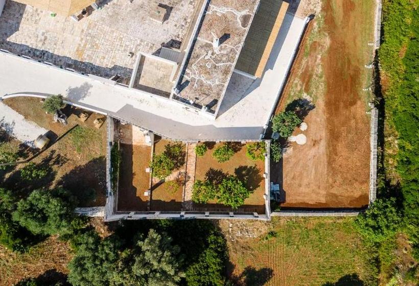 اتاق خانوادگی, Masseria Abadia Uno