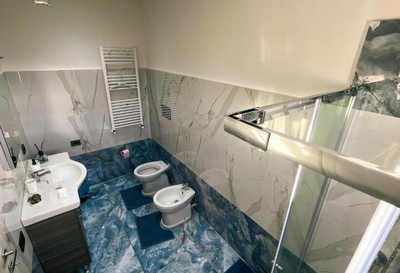 اتاق لوکس چهار تخته, Russo Brother S B&b