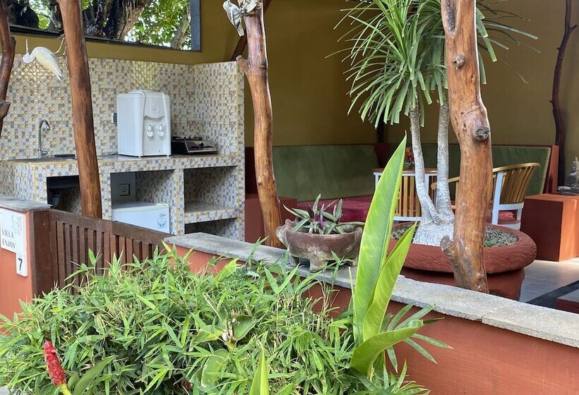 ویلا پریمیوم 1 خوابه, Villa Anjing 2