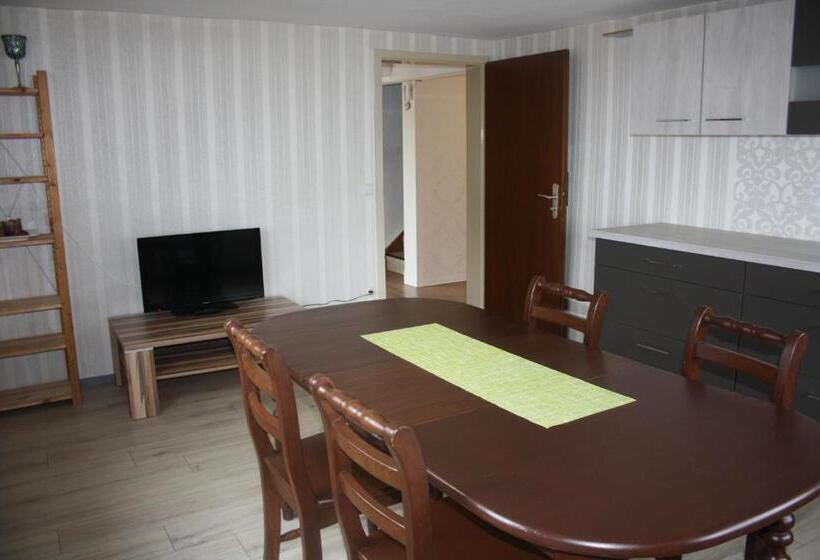 Апартаменты 2 Спальни, Gasthaus Sonne