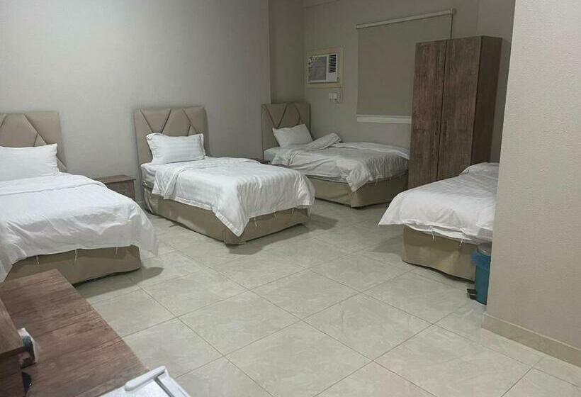 Quarto Quádruplo Estandar, كوف الحزام للوحدات الفندقية   Coov