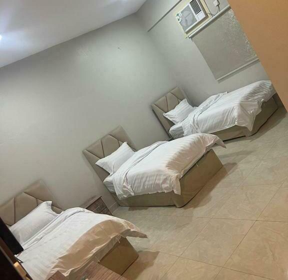 Quarto Triplo Estandar, كوف الحزام للوحدات الفندقية   Coov