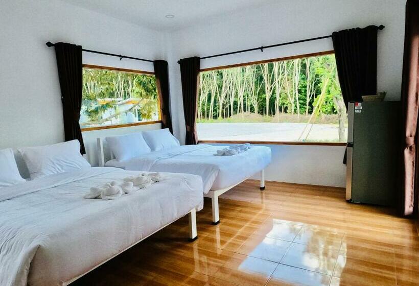 패밀리 룸, Suanvadee Resort สวนวดี รีสอร์ท