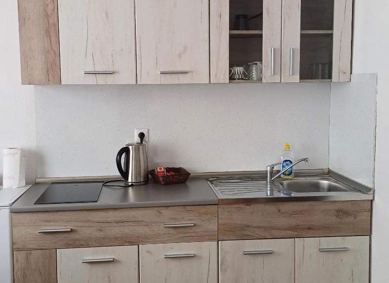 آپارتمان 1 خوابه, Rose Apartmans