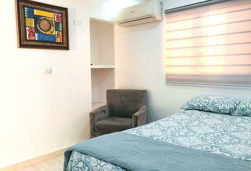 Номер Стандарт, Caribbean Hostal Private Rooms In Down Town Pop