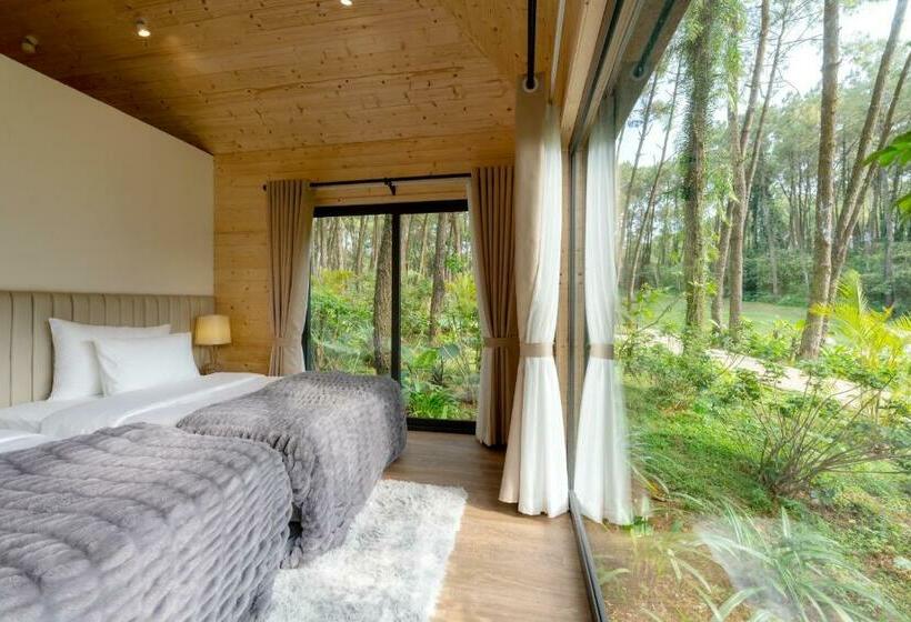 سوئیت جونیور با چشم‌انداز کوهستان, Trang An Golf And Resort