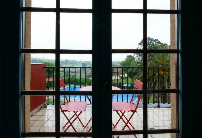 스탠다드 발코니 스튜디오, Resort Camping Santillana Del Mar