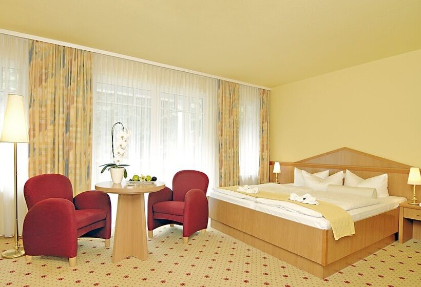 빌라 침실 1개, Ostseehotel Villen Im Park   Ein Rovell