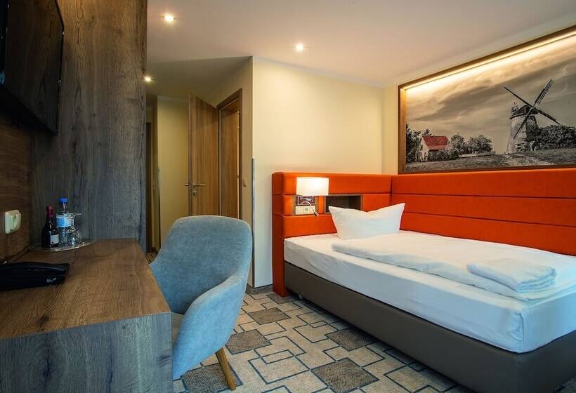 스탠다드 싱글 룸, Ostseehotel Villen Im Park   Ein Rovell
