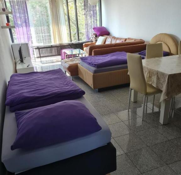 Quarto Deluxe, Pension Prell