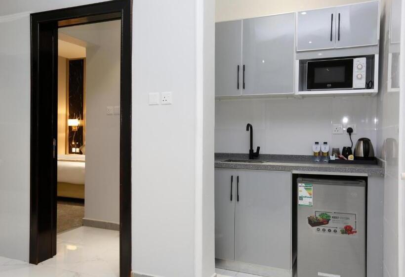 Family Suite, وايت مون للأجنحة الفندقية  الرصراص