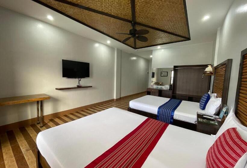 Номер Deluxe Вид на Море с Балконом, Lasersita Casitas And Water Spa Beach Resort By Cocotel