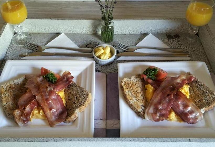스탠다드 룸, Queensberry Inn