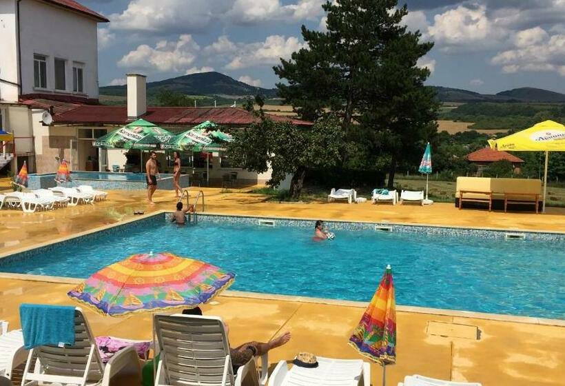 Номер Стандарт, Kremena Guest House