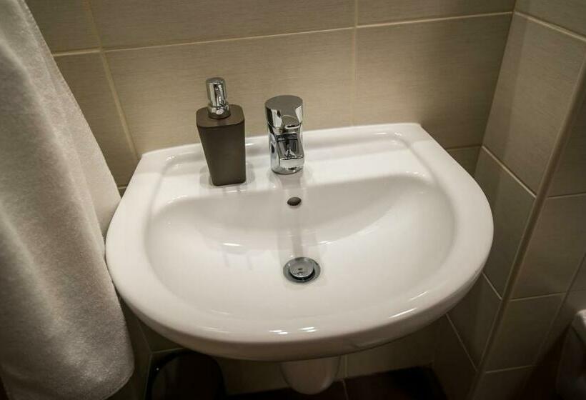 اتاق استاندارد, Mokka Apartman Szeged