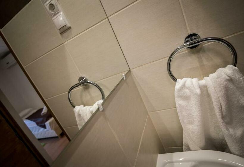 اتاق استاندارد, Mokka Apartman Szeged