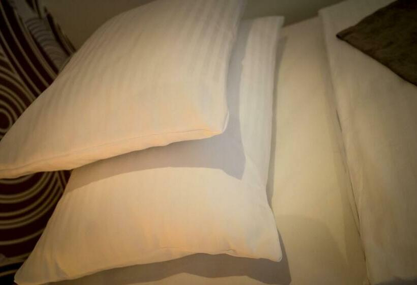 اتاق استاندارد, Mokka Apartman Szeged