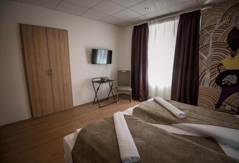 اتاق استاندارد, Mokka Apartman Szeged