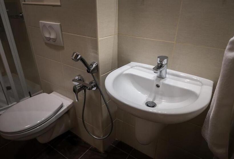 اتاق استاندارد, Mokka Apartman Szeged