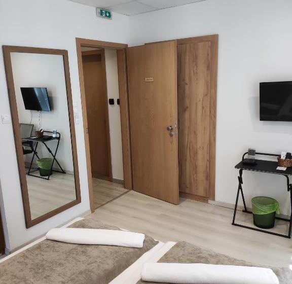 اتاق استاندارد, Mokka Apartman Szeged
