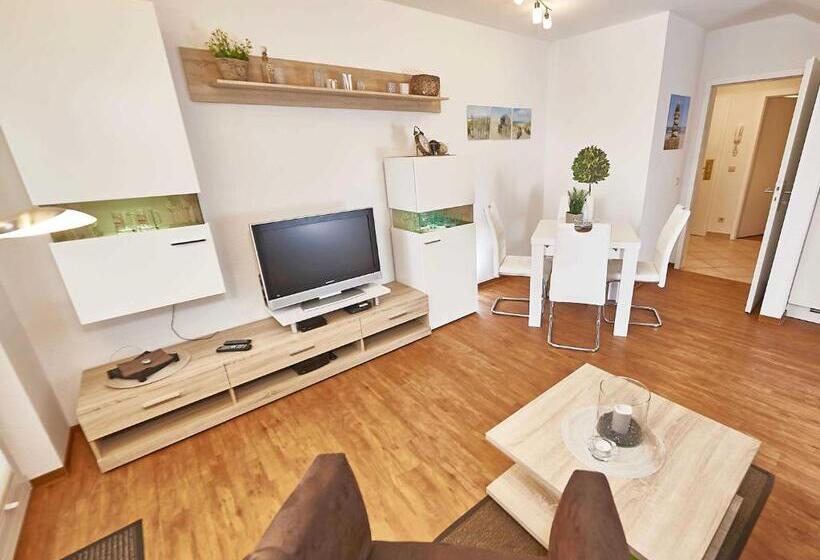 1 Bedroom Apartment Lake View, Wohnpark Stadt Hamburg In Binz   Wg 57