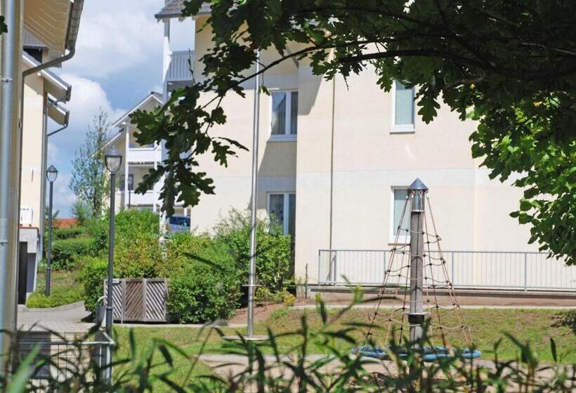1 Bedroom Apartment Lake View, Wohnpark Stadt Hamburg In Binz   Wg 57