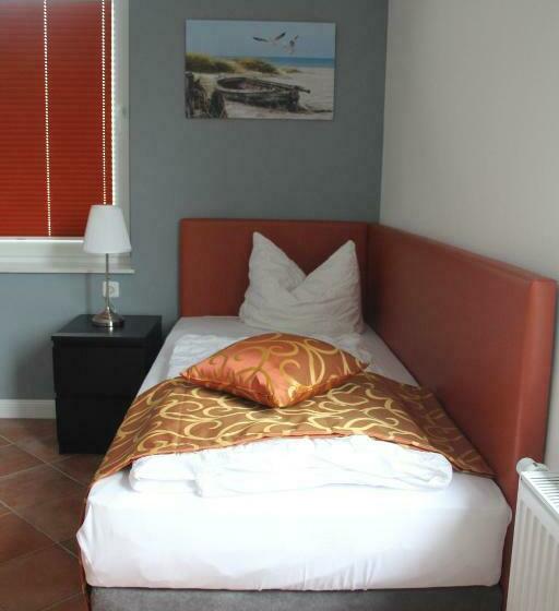 Quarto Familiar, Apartmenthaus Unterwegs