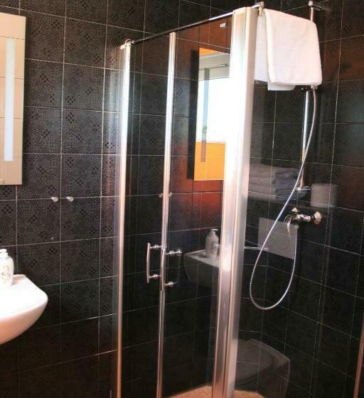 Номер Стандарт, Apartmenthaus Unterwegs