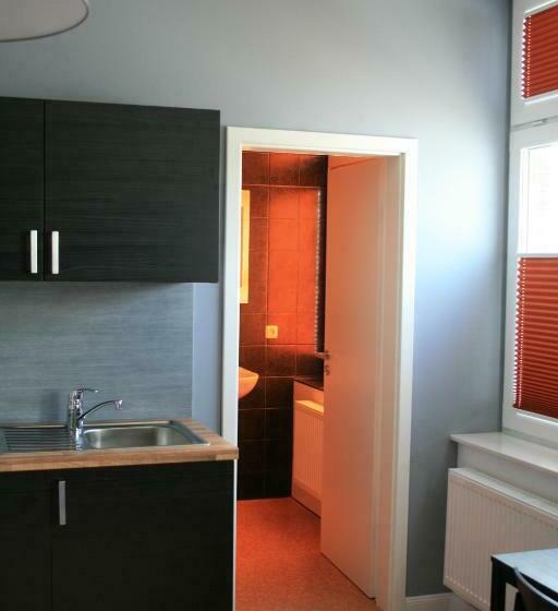 Quarto Estandar, Apartmenthaus Unterwegs