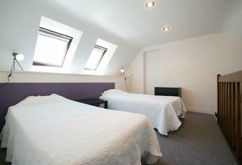 اتاق استاندارد چهار تخته, Hôtel An Ti Gwenn