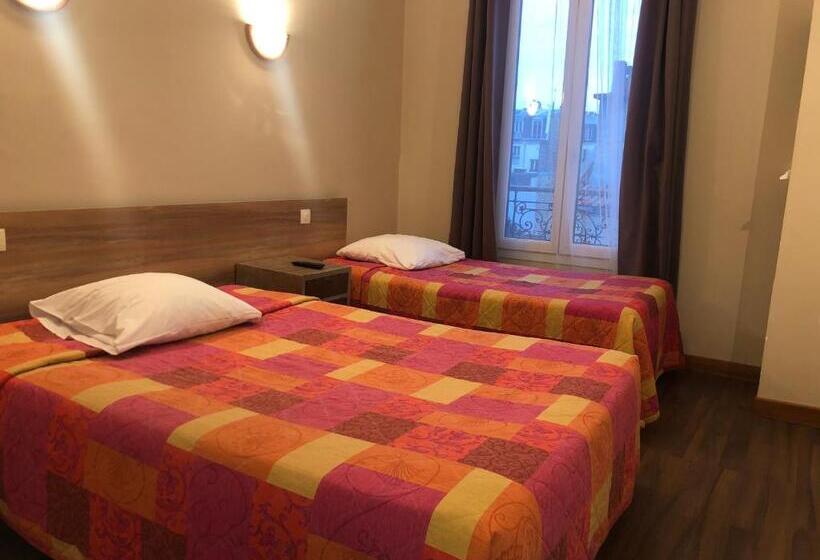 Студия Стандарт, Hôtel Résidence Champerret