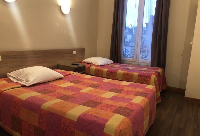 Студия Стандарт, Hôtel Résidence Champerret