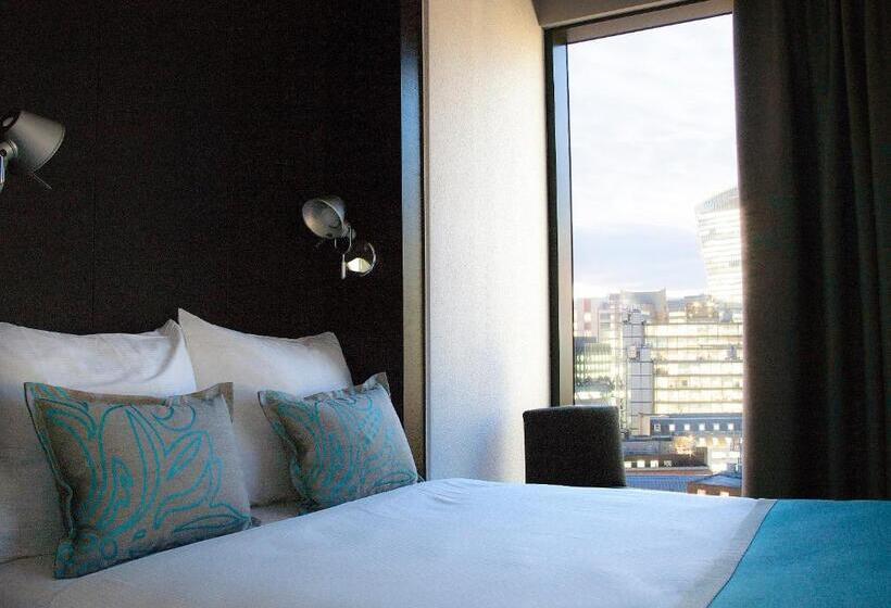 Номер Стандарт, Motel One London Tower Hill