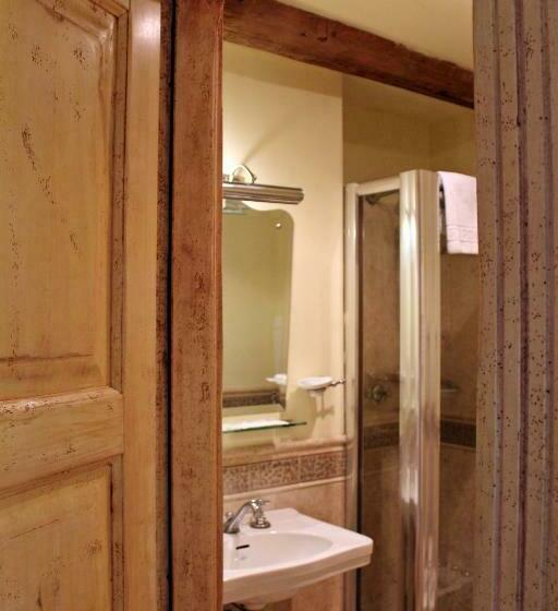 Quarto standard, Albergo Delle Drapperie