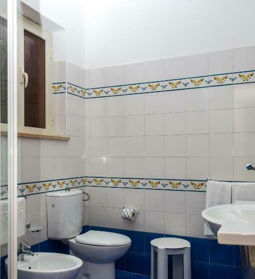 استودیوی استاندارد, Club Residence La Castellana Mare
