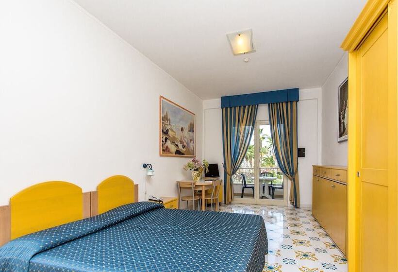 标准工作室, Club Residence La Castellana Mare