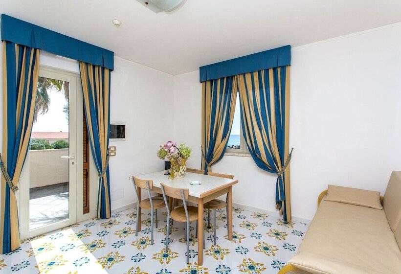 آپارتمان 1 خوابه, Club Residence La Castellana Mare