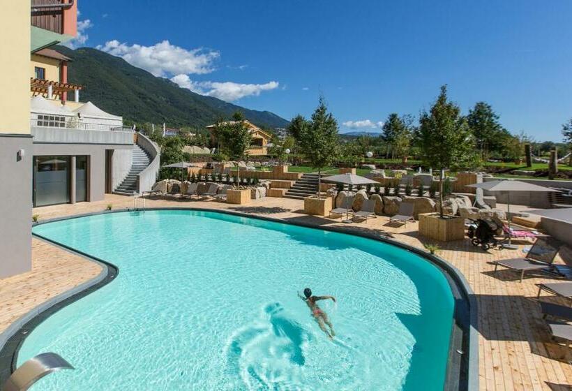 اتاق بزرگ با دسترسی به اسپا, Garden Relais